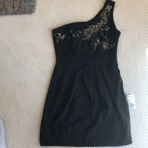 Gorgeous one strap dress